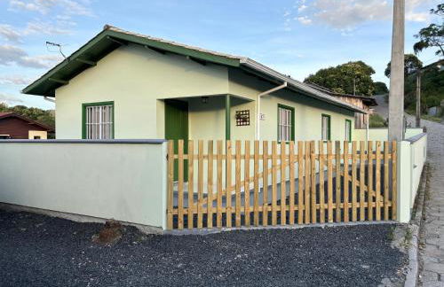 Hospedagem Quatro Estações - Foto 1