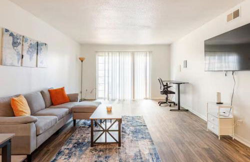 Modern 2 BR APT, Near Hospital & UAB, WiFi - Foto 1