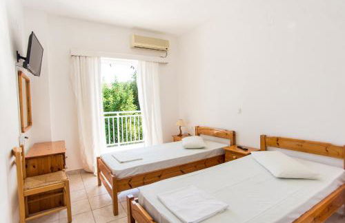 Blue White Apartments - Kefallonia Poolside Retreats - Foto 50