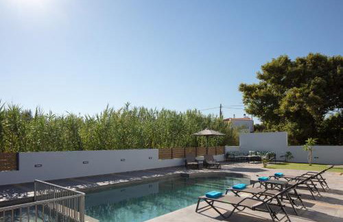 Sunnyside Villas, Just Steps to the Beach & Restaurants, By ThinkVilla - Photo 66