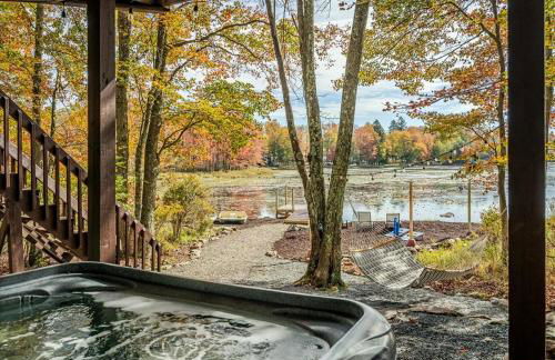 Lakefront Movie Theater, Hot Tub, Arcade, Boats - Foto 10