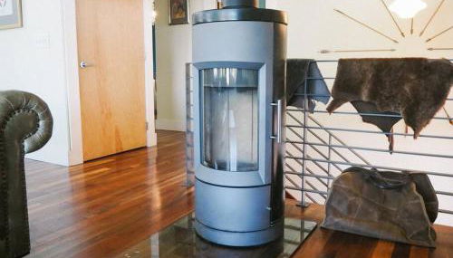 Fenced Yard, Walkable, Parking! - Photo 4