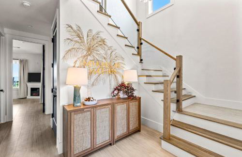 Luxury Beachfront l Private Hot Tub, Pool, & 2 Arcade Games - Foto 56