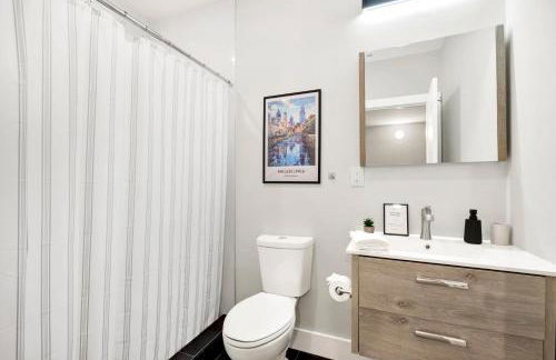 Spacious Center City 3BR 4BA with Arcade - Sleeps 8 - Foto 38