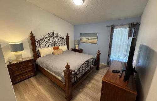 4 Bedroom, 3 Bath Hampton Lakes Home With Private Pool - Near Disney! - Foto 24