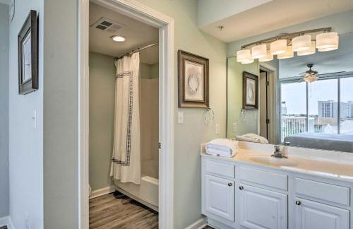 High-Rise Destin Condo with Balcony and Pool View - Foto 16