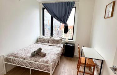 Peaceful Quiet Spacious New Modern Penthouse 3-Bedroom Apartment with a Balcony - Foto 38