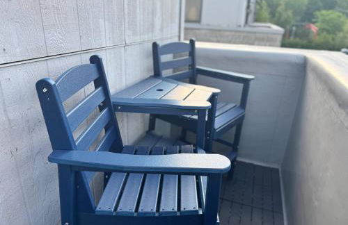 Moody Upscale Downtown Saugatuck Getaway - Foto 23