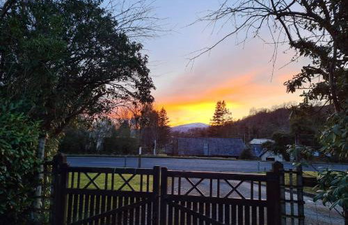 Glenrigh House - The Garden Flat for 4 - Photo 17