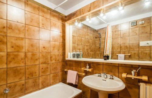 Elegant and Cozy Apartment in the Heart of Cervinia - Photo 21
