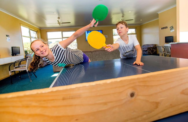 NRMA Warrnambool Riverside Holiday Park - Foto 61