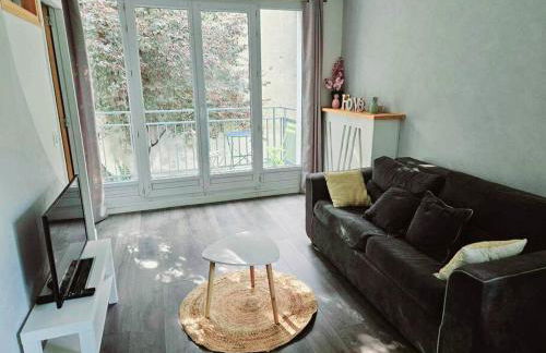 Joli F2 Gare Orléans avec parking privé et balcon Classe 3 étoiles - Foto 1