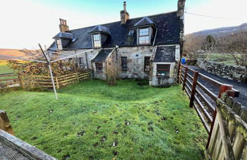 Quirky Highland Cottage with Stunning Views - Foto 41