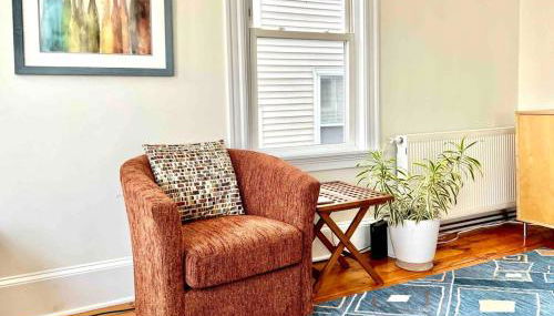 Peaceful Oasis on Munjoy Hill 2nd flr 3BR parking - Foto 5