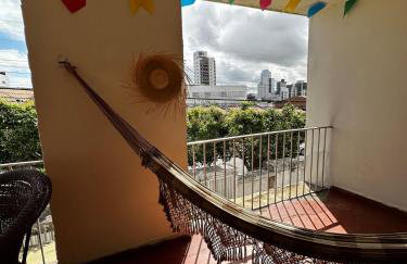 Casa agradável e muito ampla em Campina Grande - Foto 2