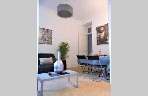2 spacious bedrooms near Riquier station! - Foto 5