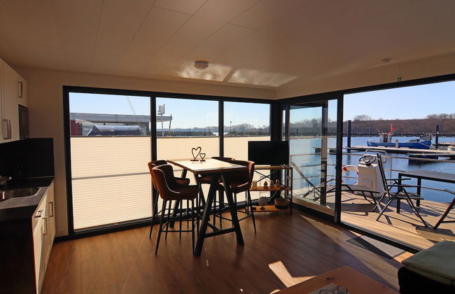 Hausboot in Boltenhagen - Photo 37