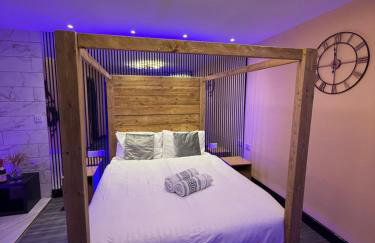 Luxury Jacuzzi Suites Halifax - Foto 28