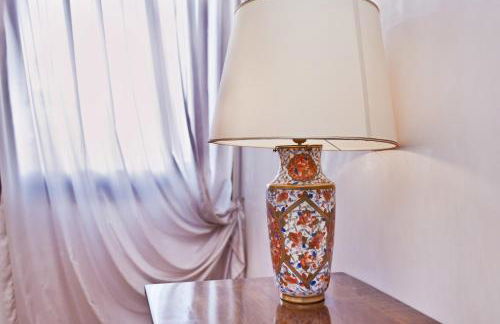 Elegant apartment with LIFT in historical 1600 Palace, a few min walk from San Marco Square - Foto 3