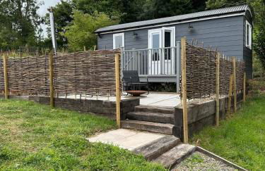 Cosy Hut Immersed in Nature with Private Hot Tub - Foto 26