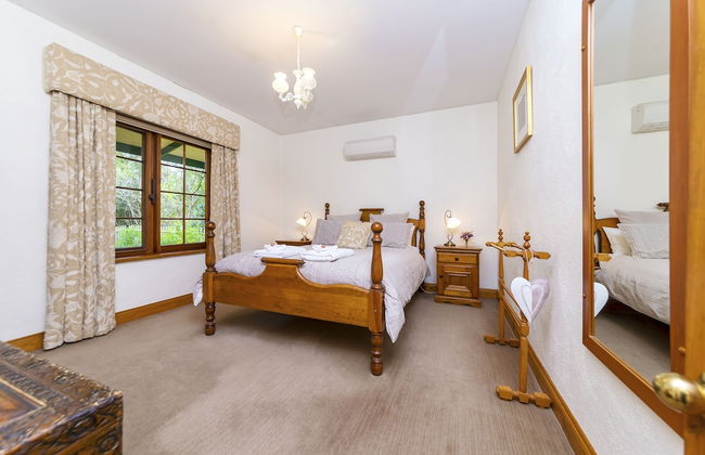 Country Pleasures - Photo 4