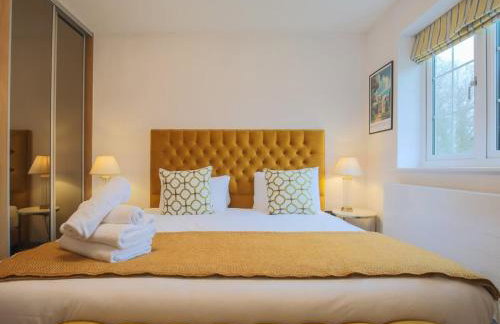 Tilehurst Cottage - Modern 3beds -3 baths- 20 min from Legoland-Ascot-Windsor - Photo 14