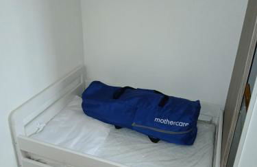 Smitten House 4 Bedroom RHYL - Photo 28