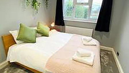 5 bedroom 3 bathroom house - Lyne Chertsey - Foto 4, towels