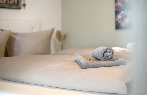 Landliebe mit Seenähe und Innenpool - Foto 10