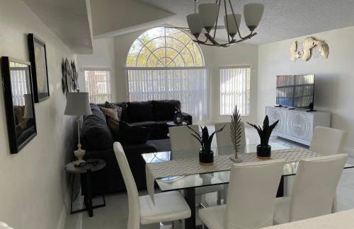 ELEGANT & LUXURIOUS FAMILY APARTMENT close to DISNEY WORLD - Foto 25