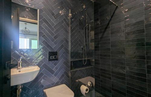 Up Shed - Modern Countryside King-size Ensuite With Own Access - Foto 19