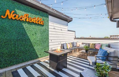 Walk to Vanderbilt and Belmont with Garage and Rooftop Deck - Foto 58