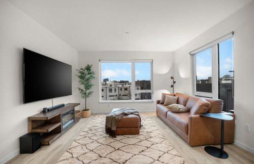 Modern Lux Midrise Stadium & Downtown Views - Foto 1