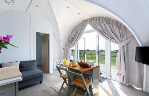 The Hideaway at Tremorna Farm - Photo 8