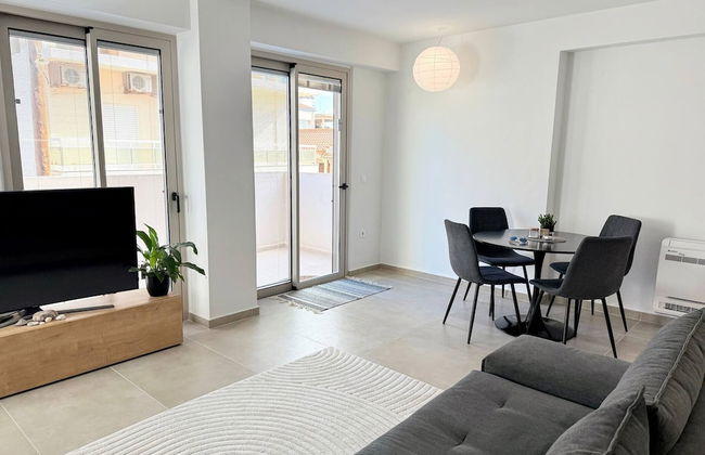 Azure Loft - 3min Walk to Beach, 10min to Old Town - Foto 8