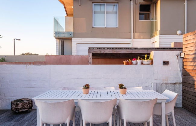 Stylish Holiday Home With Private Pool Ocean Views Jumeirah Blue - Photo 50