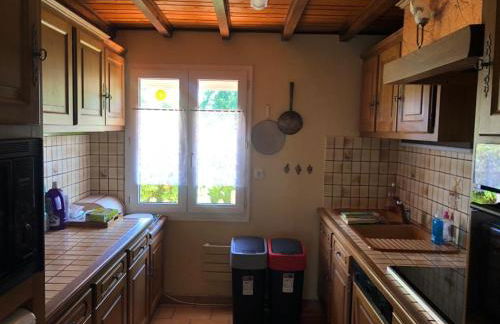 Maison/Gîte familial dans le Jura à 200m du lac avec piscine privée - Foto 5