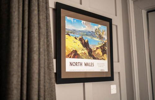 Georgian Country House -Panoramic Views -Sleeps 12 - Photo 53