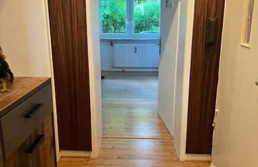 Casa Luna 6 min Hbf , Erdgeschosswohnung ,Altbau - Photo 32