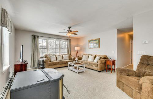 Spacious Family Home w/ Deck & Yard: 5 Mi to Stowe - Foto 14