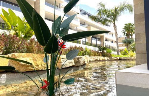 Lujoso Ático en Flamenca Village! - Photo 41