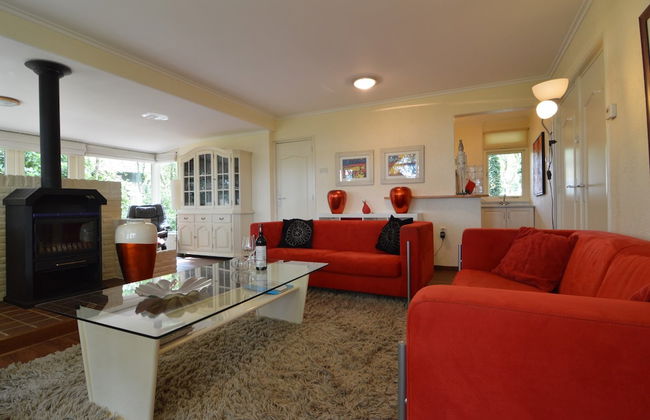 A Detached Bungalow With Outdoor Fireplace, Covered Terrace and Pond in a Forest Plot - Photo 39