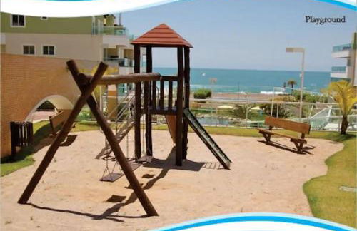 Praia do Santinho, de frente para mar - Foto 31