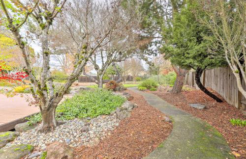 Peaceful Windsor Retreat with Private Hot Tub! - Foto 30