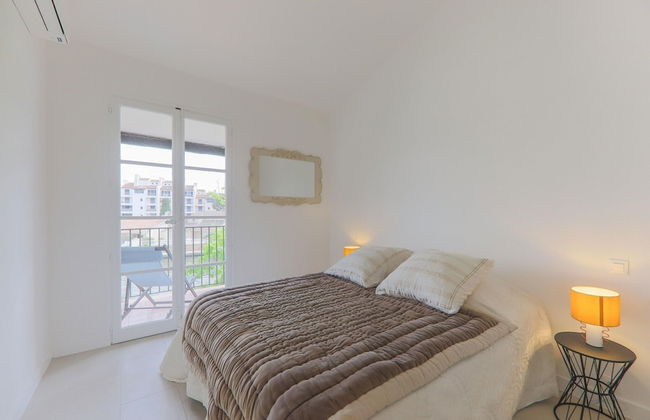 Air-conditioned Apartment Near Beach - Photo 3