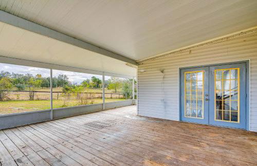 Charming Farmhouse in Morriston with Fenced Yard - Foto 26