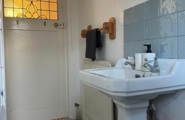 Nutshell Cottage - Foto 9