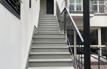 Ermine Suites - Photo 6