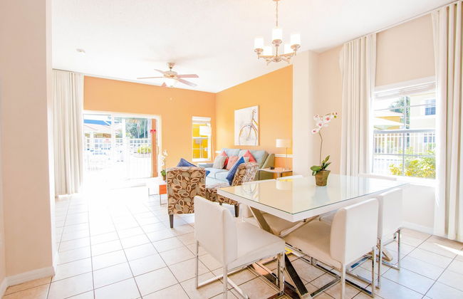 Berkley Lake Townhomes - Photo 18