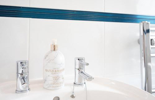 Northern Hideaways Castle Hill View, Bellingham - Photo 7